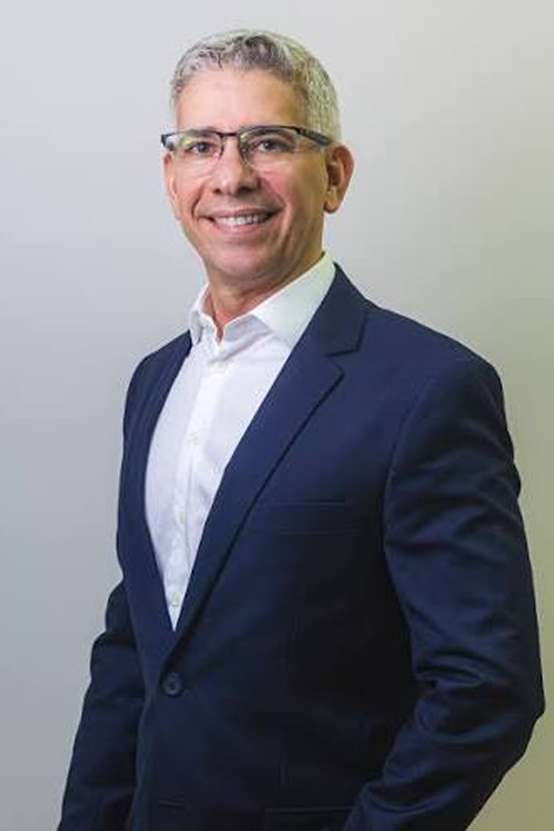 Dr. luciano José Santos Ramos