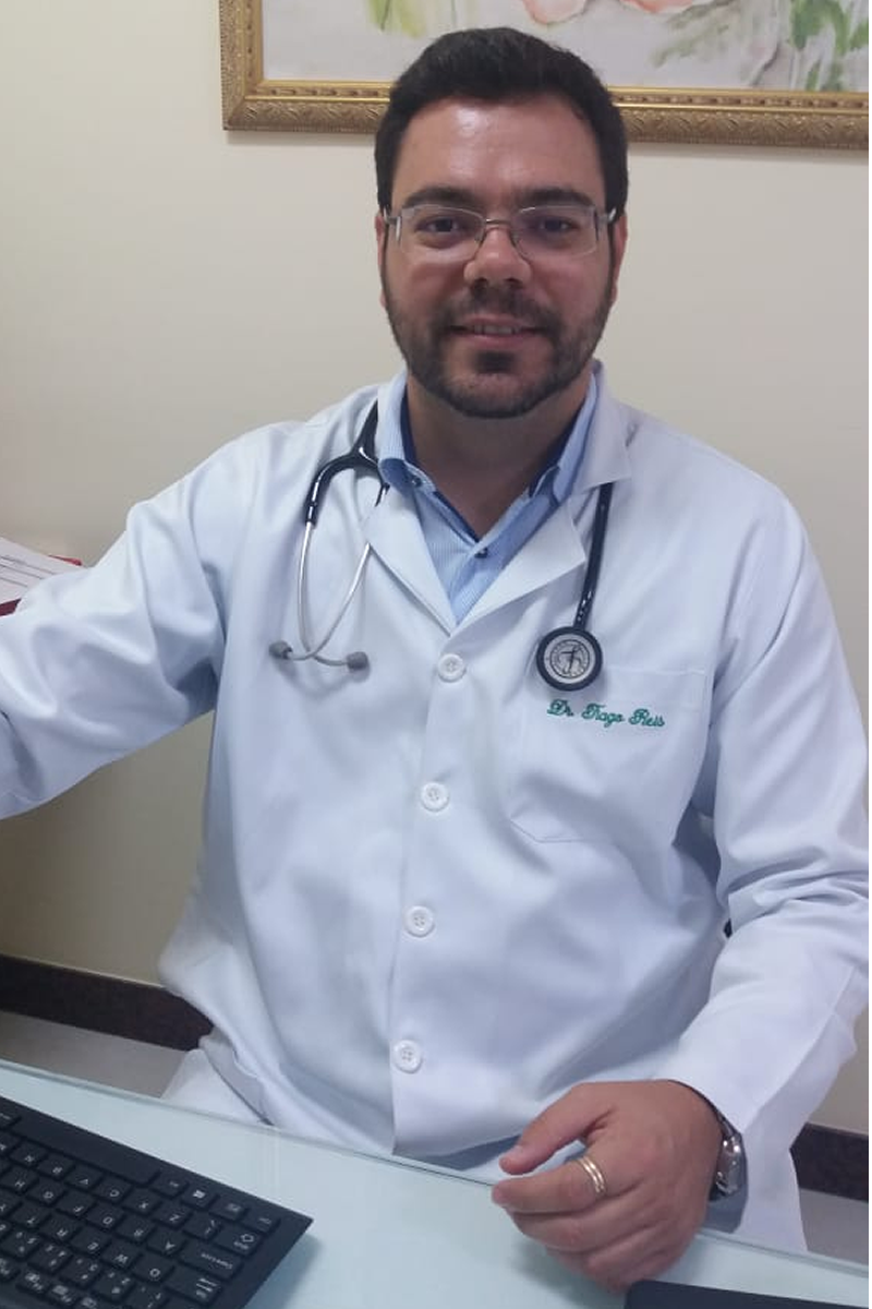 Dr. Tiago de Almeida Reis